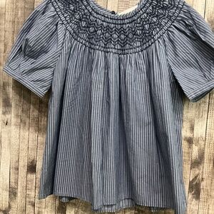 THE GREAT NWOT PUFF SLEEVE BLOUSE/HAS NOT BEEN WORN OR LAUNDERED